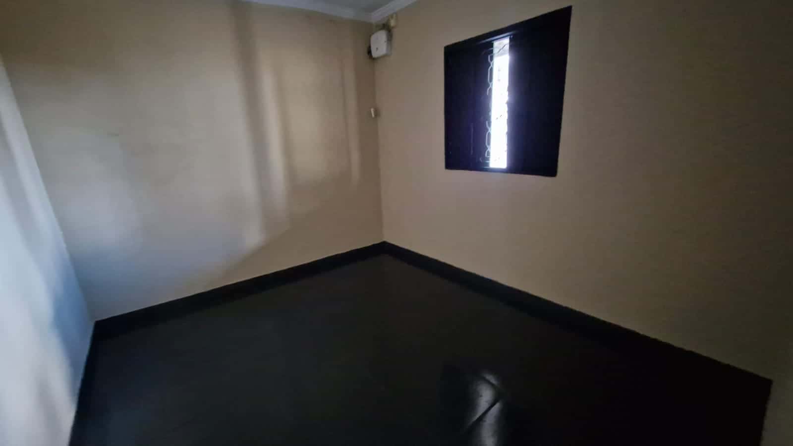 IMÓVEL COMERCIAL 480M², AVENIDA LIBERDADE – GARAVELO