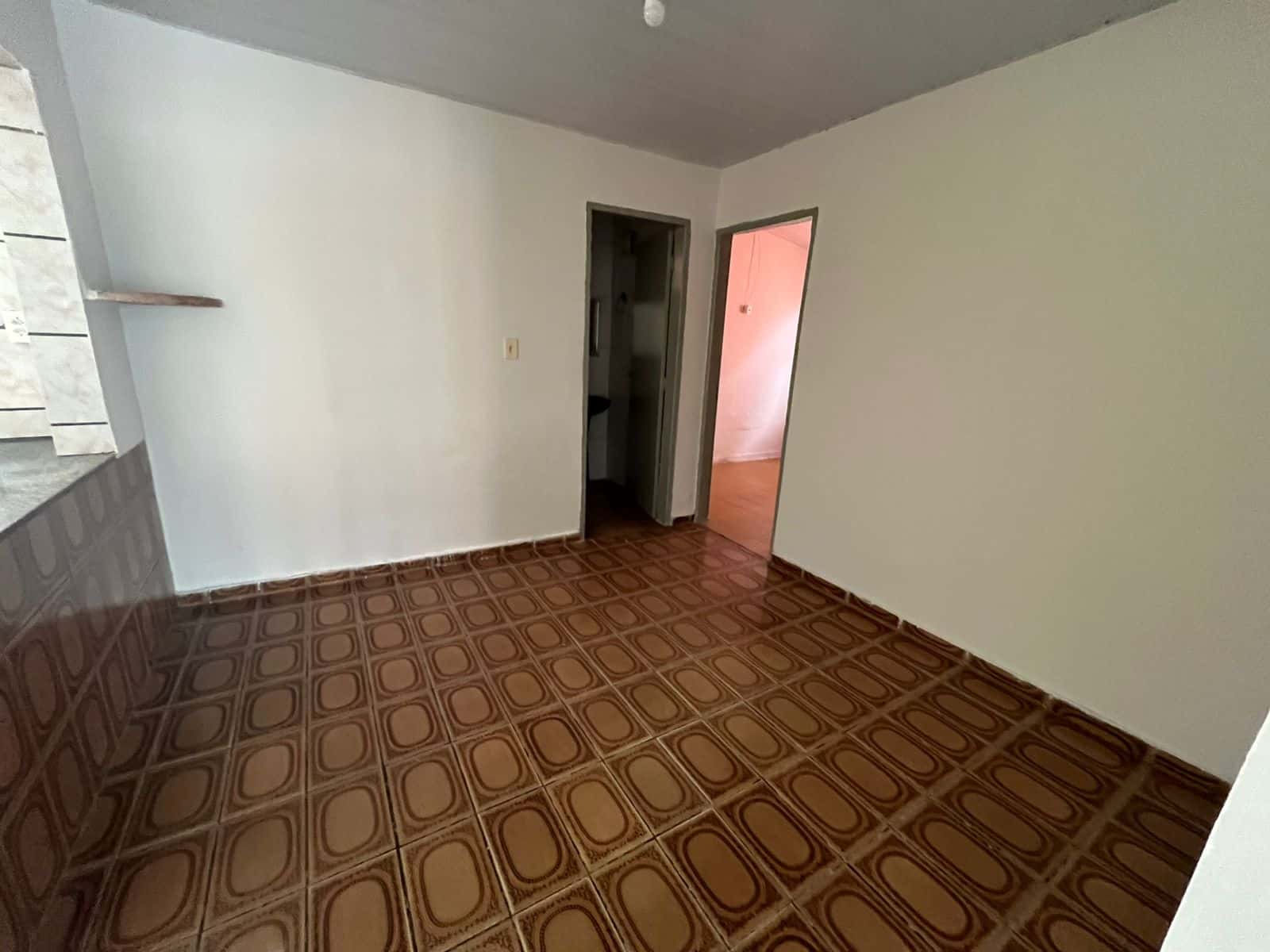 CASA COM 3 QUARTOS NO JARDIM NOVO MUNDO