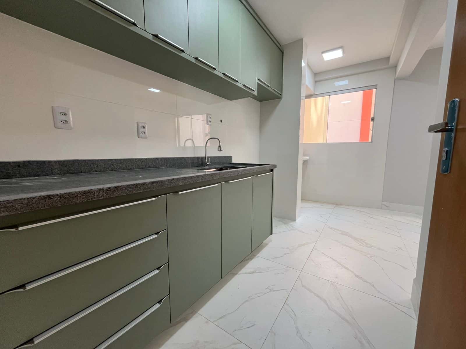 APARTAMENTO 3 QUARTOS SENDO 1 SUITE NO SETOR NOVA SUIÇA