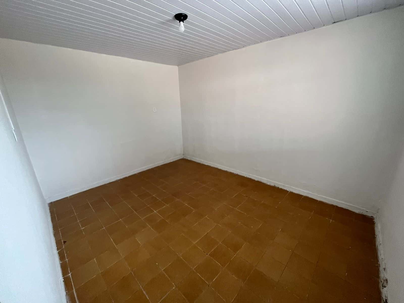 CASA COM 3 QUARTOS NO JARDIM NOVO MUNDO