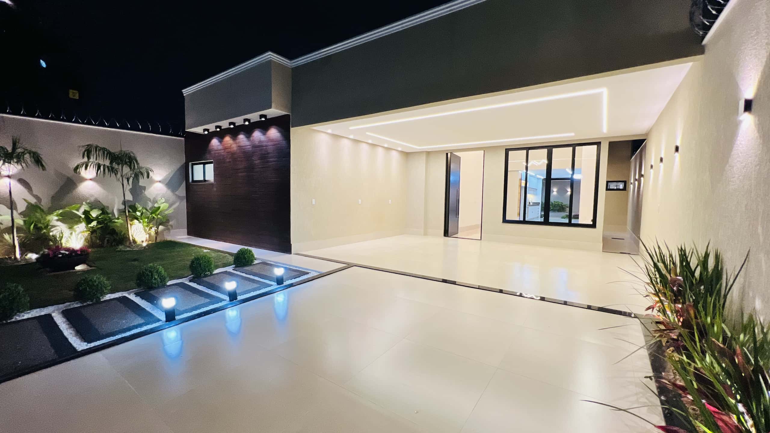 Casa de alto padrão no setor Parque Amazonas - Próximo à CEMACO