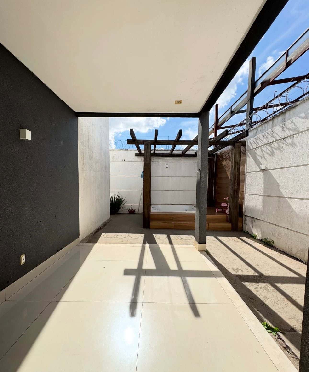 CASA SETOR 3 MARIAS - ALTO PADRÃO
