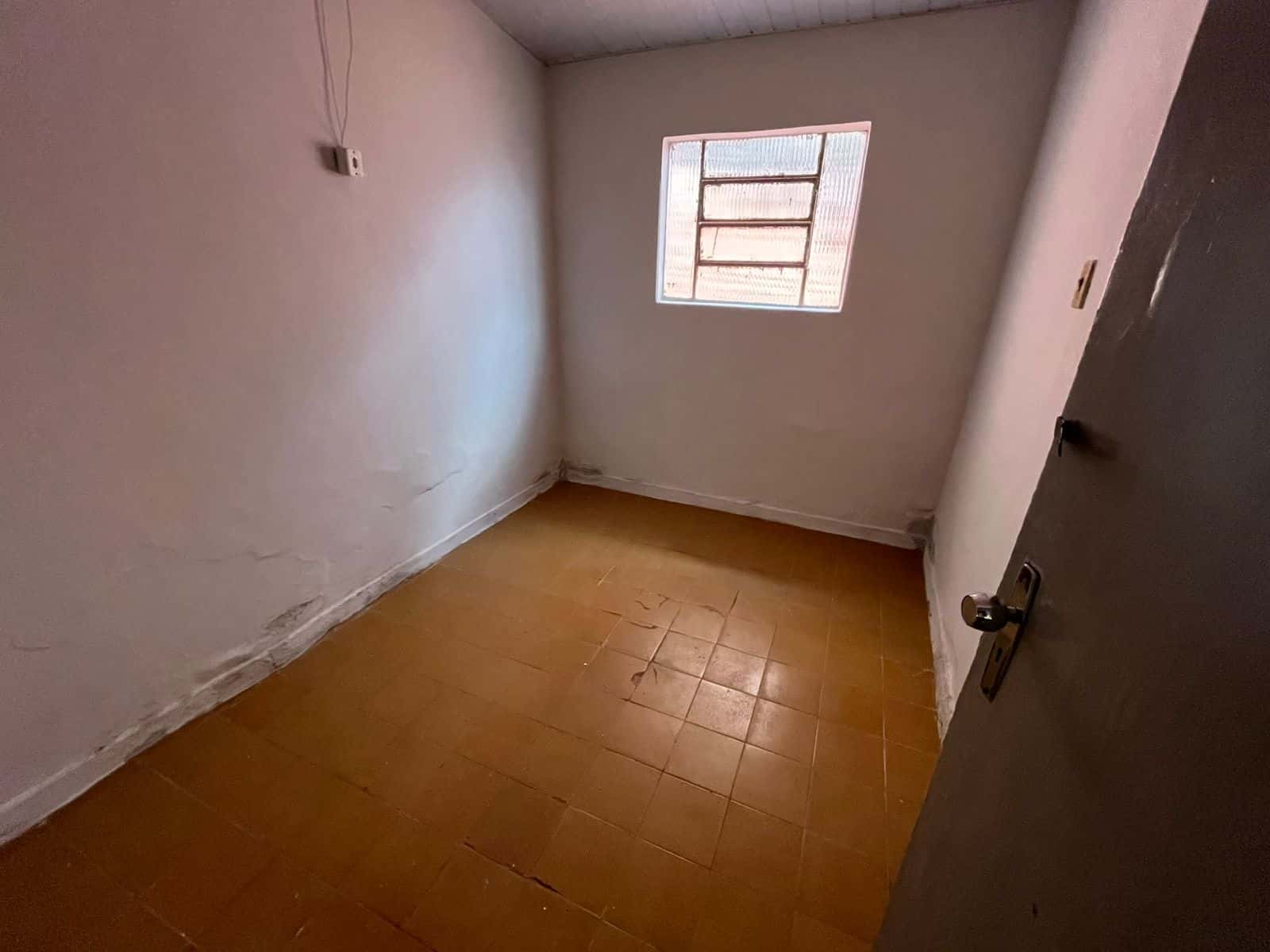CASA COM 3 QUARTOS NO JARDIM NOVO MUNDO