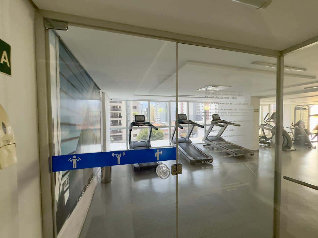 Apartamento 2 quartos mobiliado , Setor Bueno, com area de lazer completa.