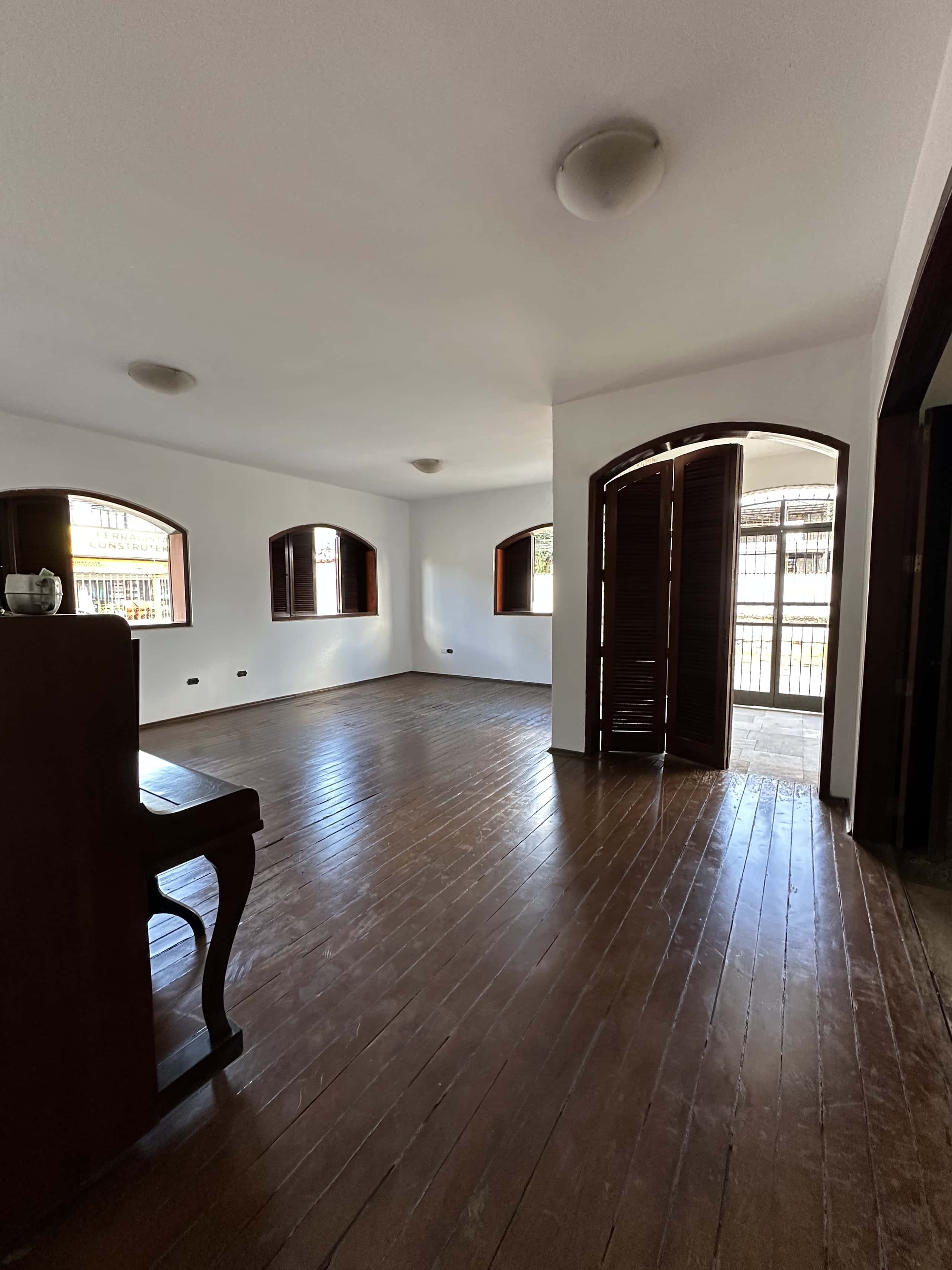 CASA COMERCIAL SETOR SUL 1800m² - GOIÂNIA GO