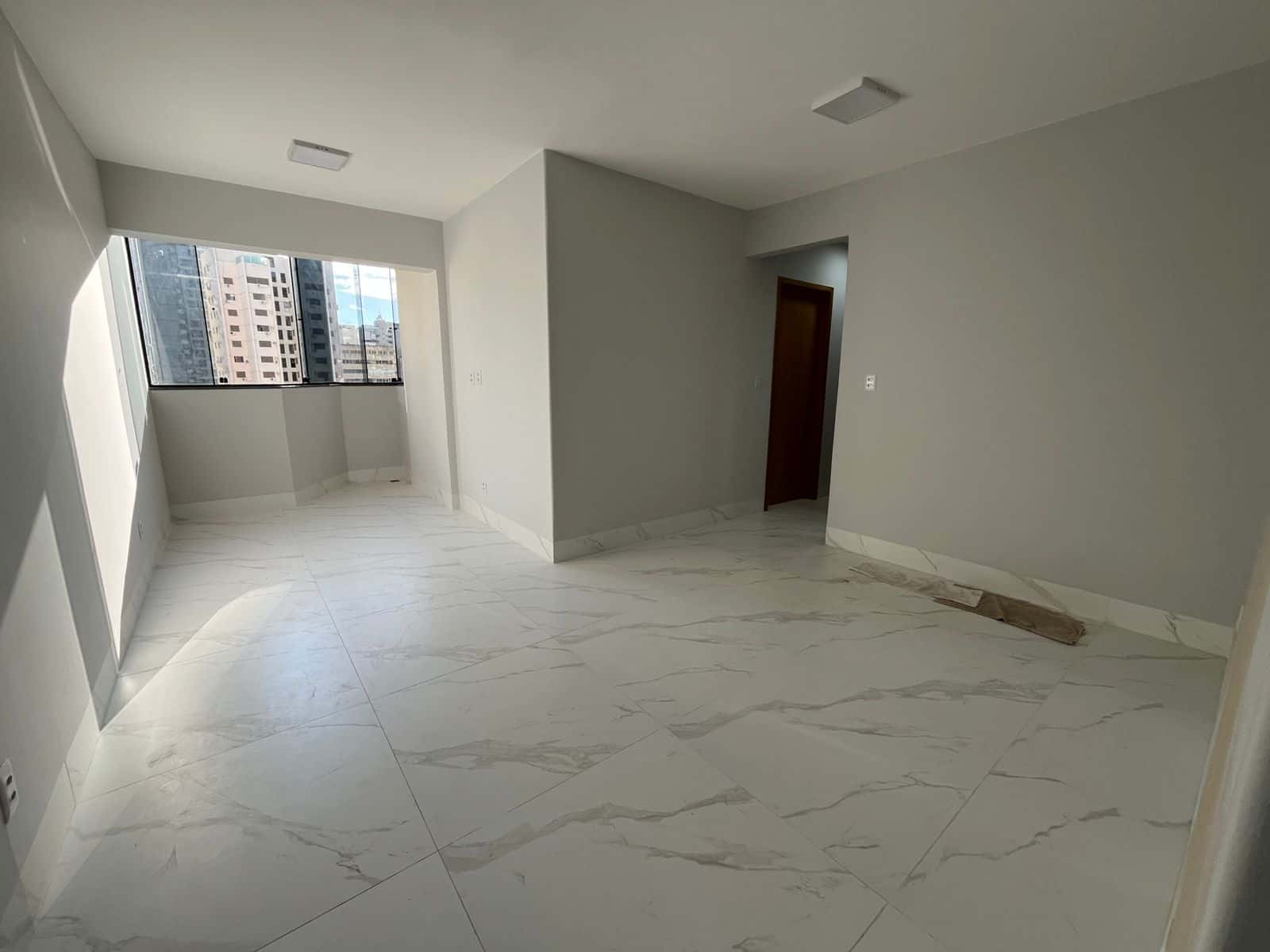 APARTAMENTO 3 QUARTOS SENDO 1 SUITE NO SETOR NOVA SUIÇA