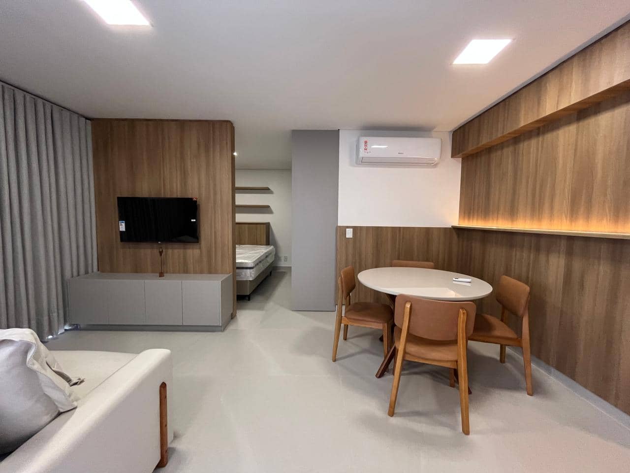 APARTAMENTO MOBILIADO RESIDENCIAL OPUS GYRO ROOFTOP - SETOR MARISTA