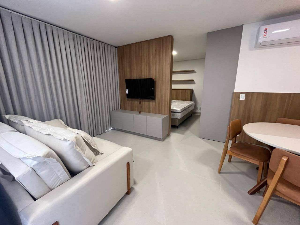 APARTAMENTO MOBILIADO RESIDENCIAL OPUS GYRO ROOFTOP - SETOR MARISTA