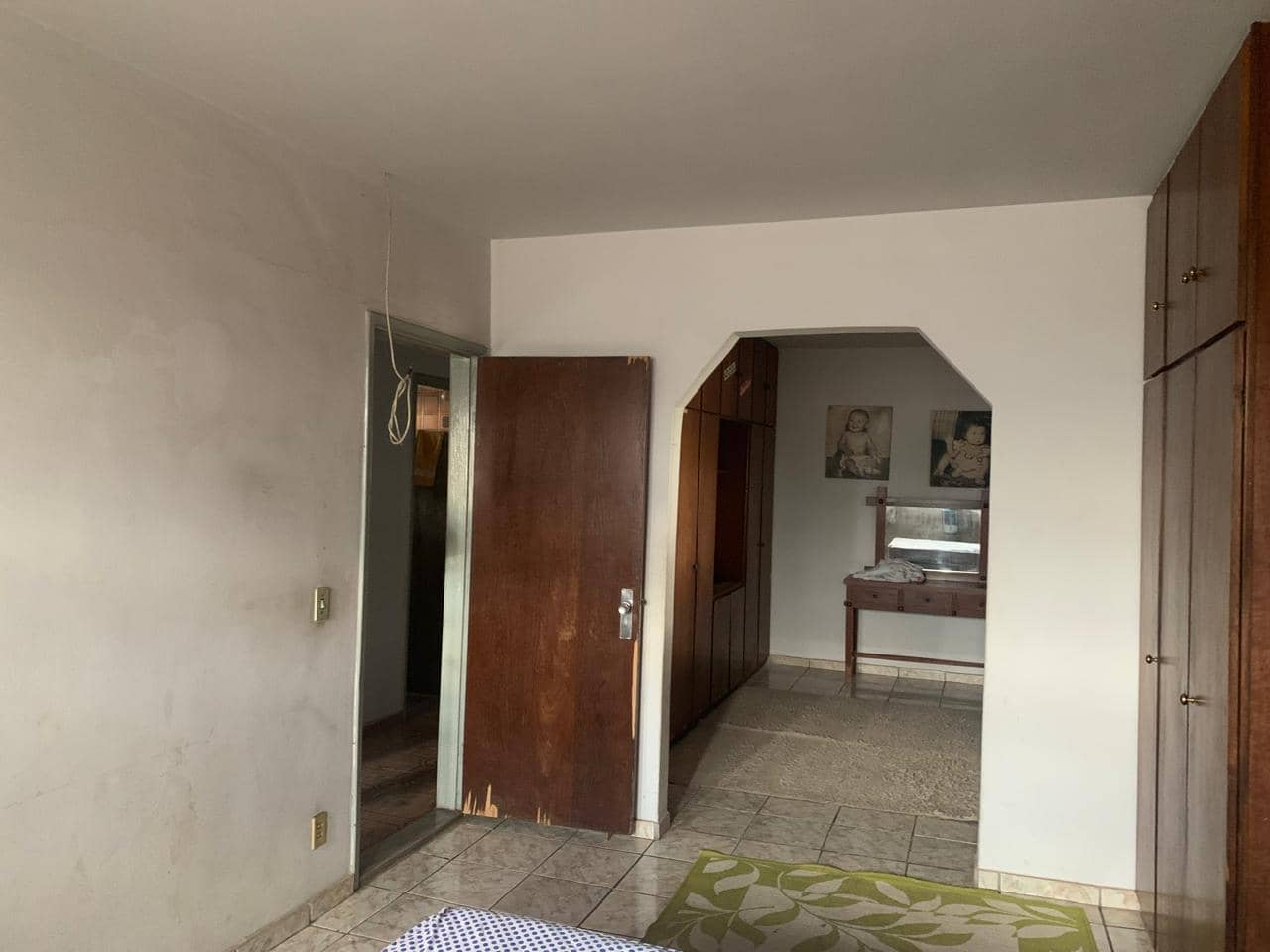 CASA COMERCIAL E RESIDENCIAL SETOR DOS FUNCIONÁRIOS - GOIÂNIA GO