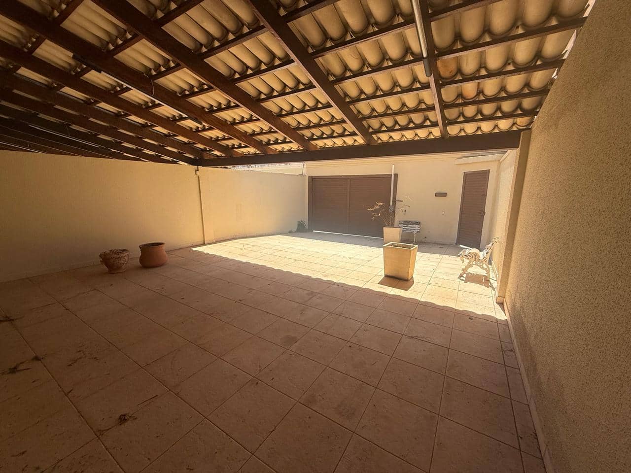 SOBRADO SETOR BUENO 4 SUITES