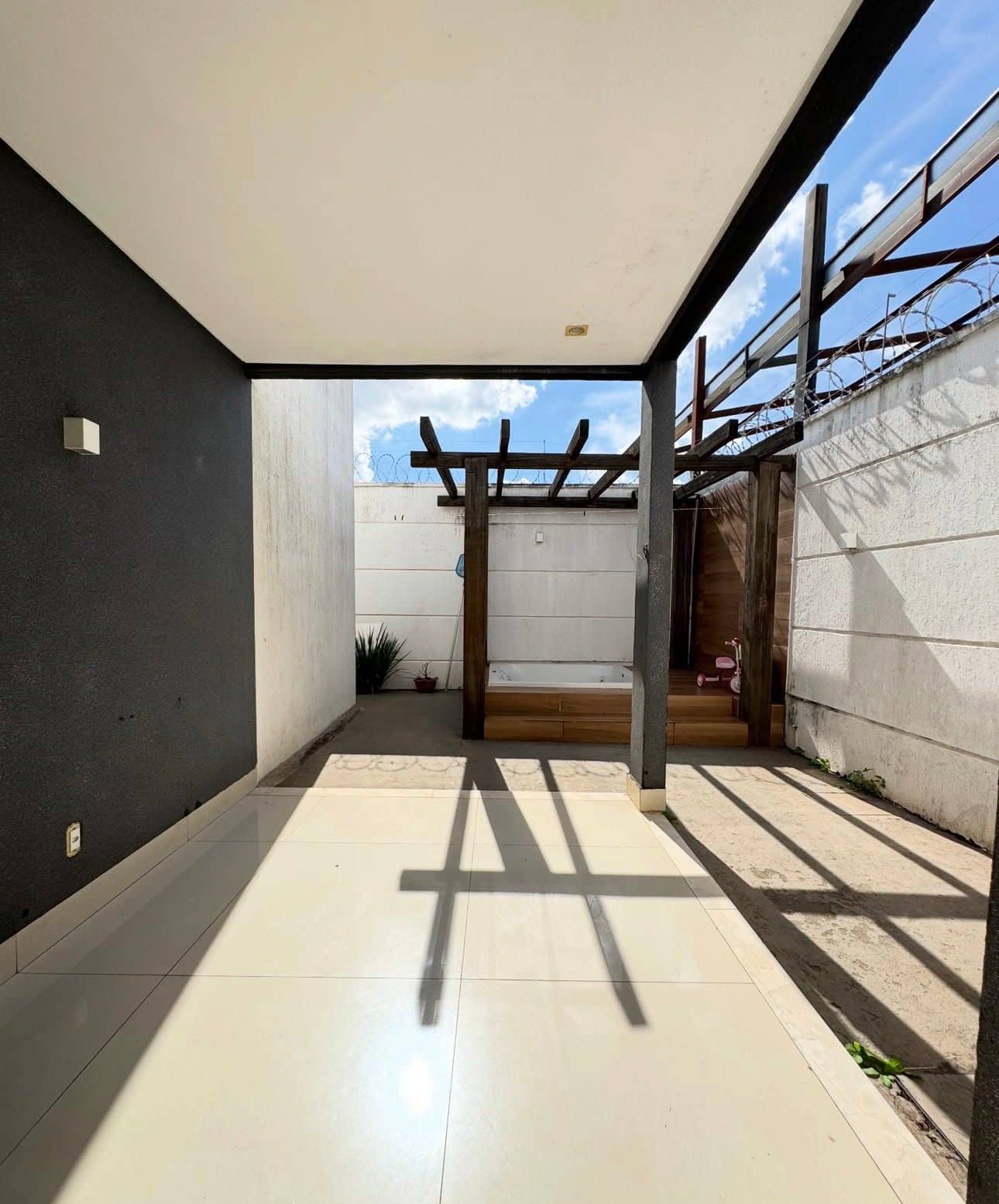 CASA SETOR 3 MARIAS - ALTO PADRÃO