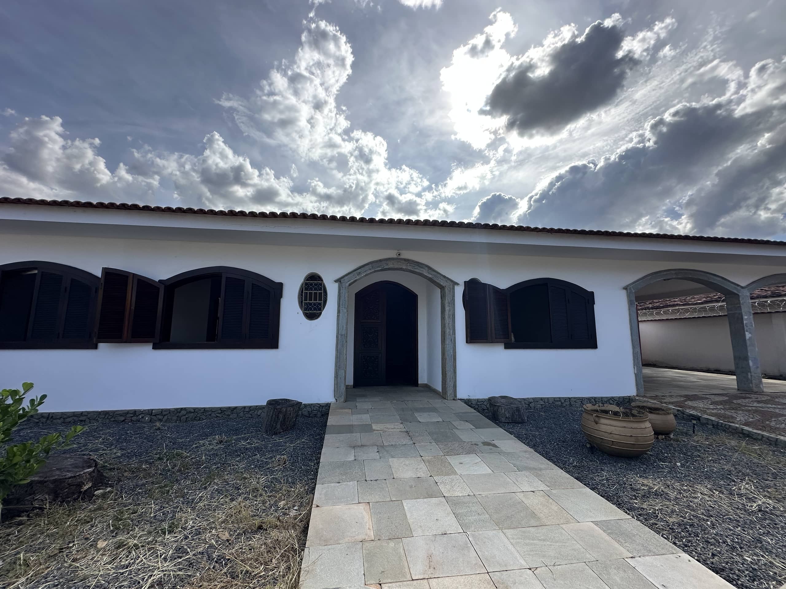 CASA COMERCIAL SETOR SUL 1800m² - GOIÂNIA GO