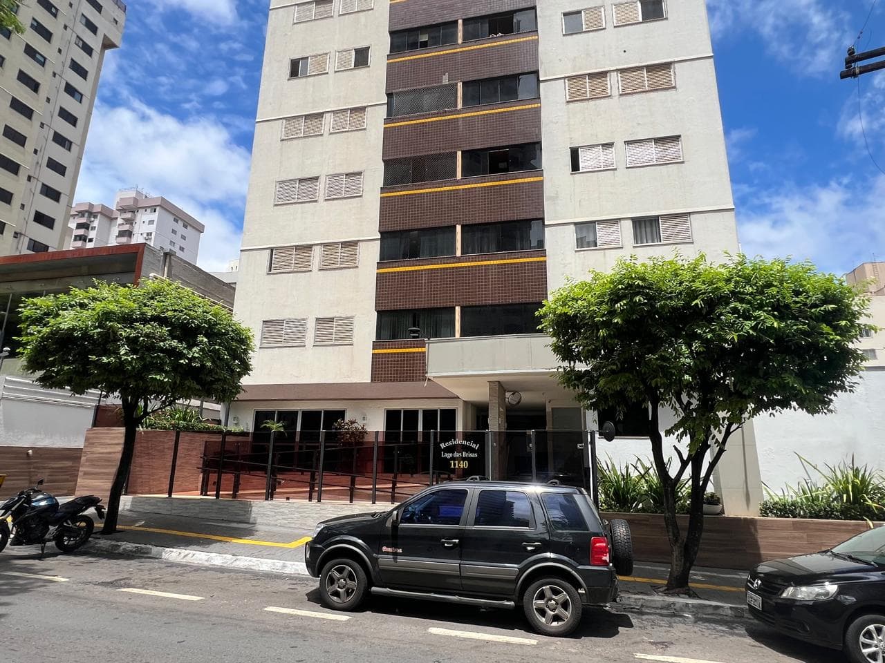 Apartamento 03 Quartos 01 Suíte - Residencial Lago das Brisas - Setor Bueno