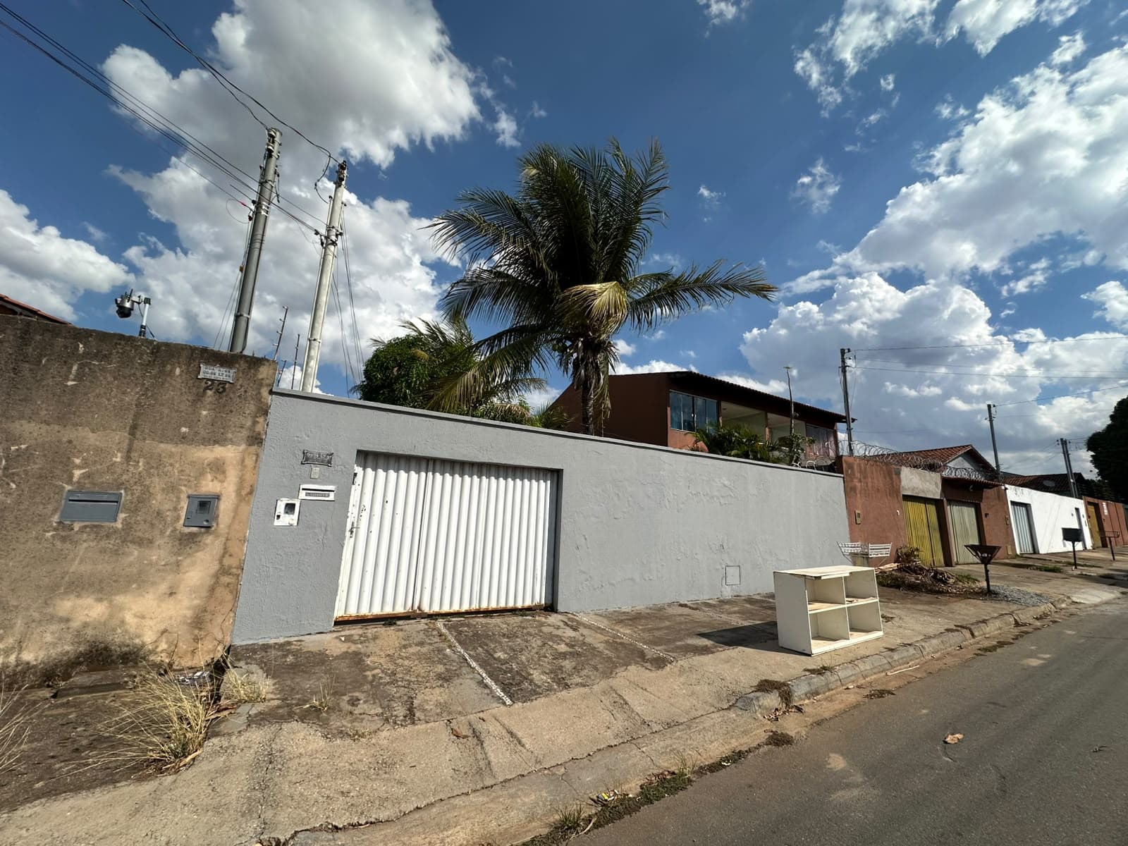 CASA 3 QUARTOS SENDO 1 SUITE NO SOLLAR SANTA RITA