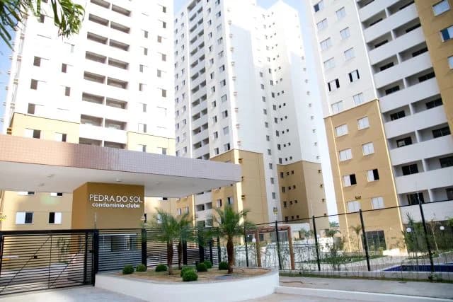 APARTAMENTO 2 QUARTOS SENDO 1 SUITE NO RES PEDRA DO SOL