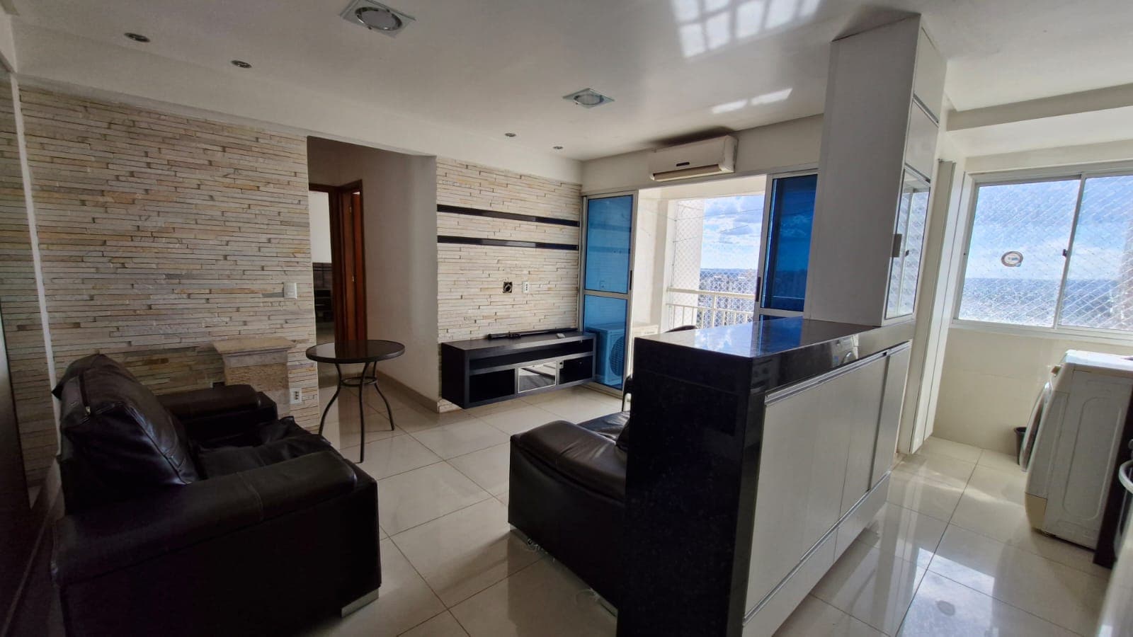 APARTAMENTO DE 02 QUARTOS MOBILIADO NO PARQUE AMAZÔNIA.