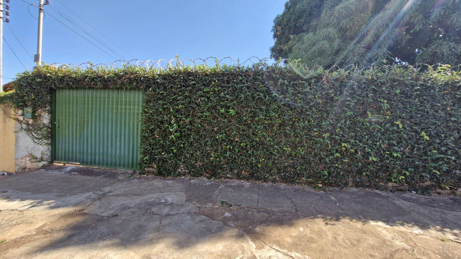 CASA 4 QUARTOS JARDIM GUANABARA