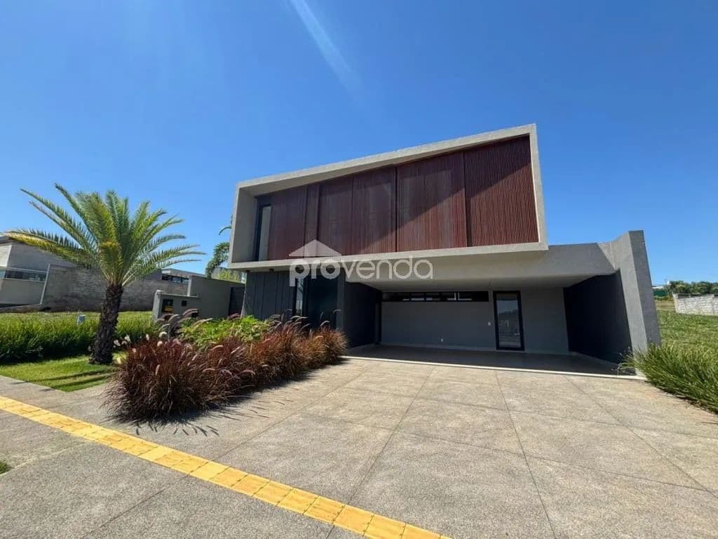 SOBRADO ALTO PADRÃO 4 QUARTOS, 4 SUÍTES 375,06m² - JARDINS ITÁLIA - GOIÂNIA - GO