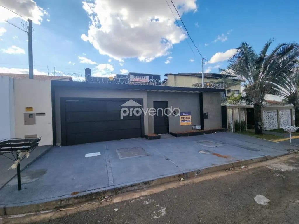 SOBRADO 04 QUARTOS 02 SUÍTES, SETOR PARQUE ANHANGUERA