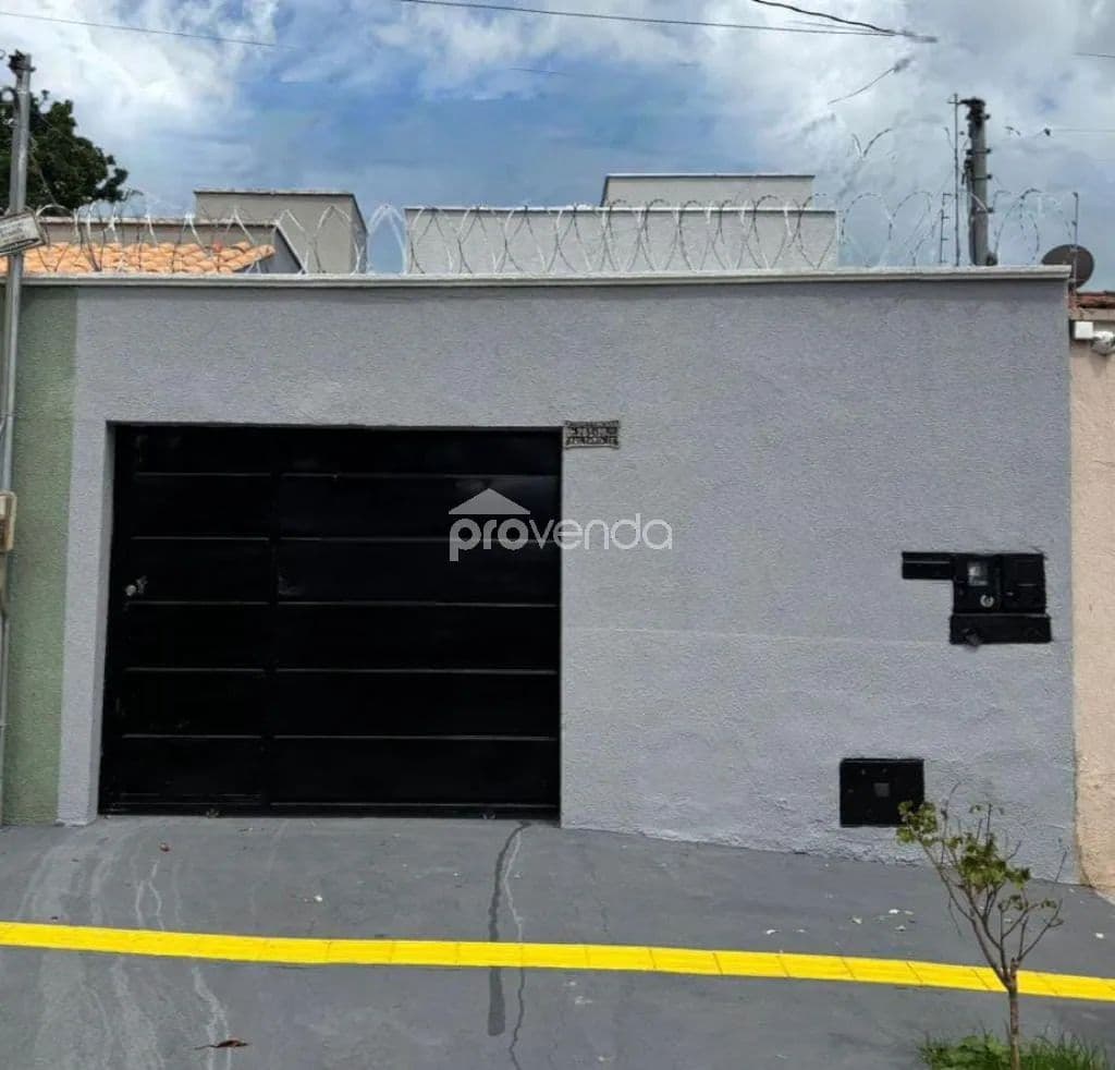 CASA 02 QUARTOS, 01 SUÍTE 69m² - RESIDENCIAL SANTA FÉ - GOIÂNIA - GO