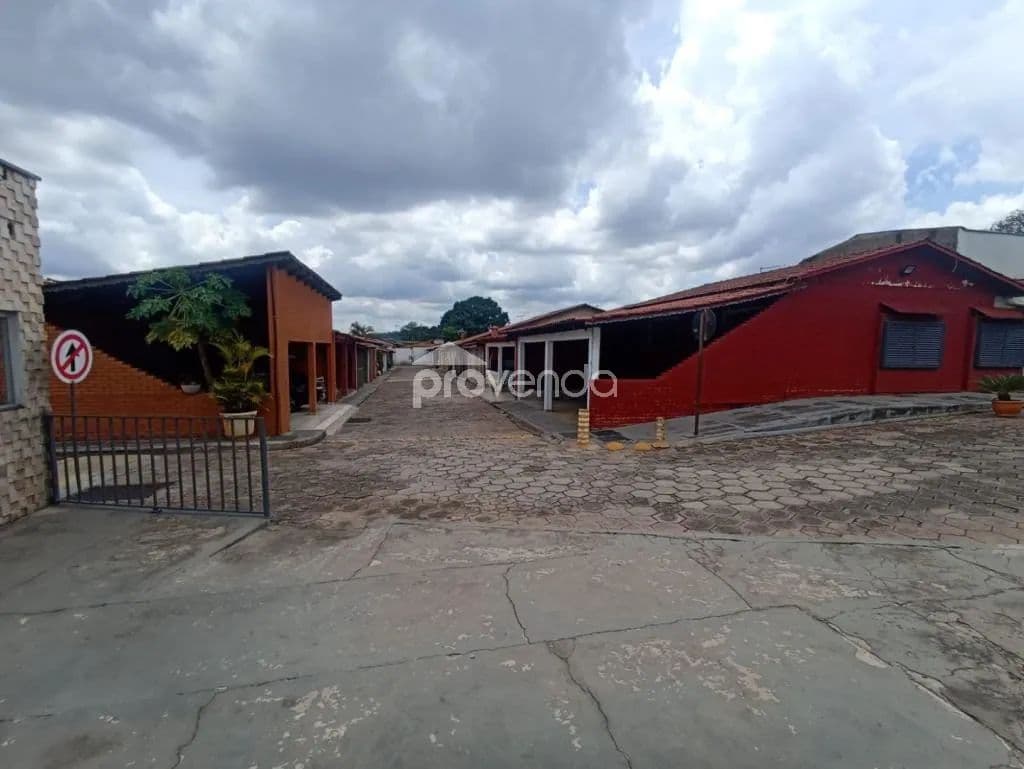 CASA 03 QUARTOS, 02 SUÍTES 120m² - RESIDENCIAL NOVO MUNDO - GOIÂNIA - GO