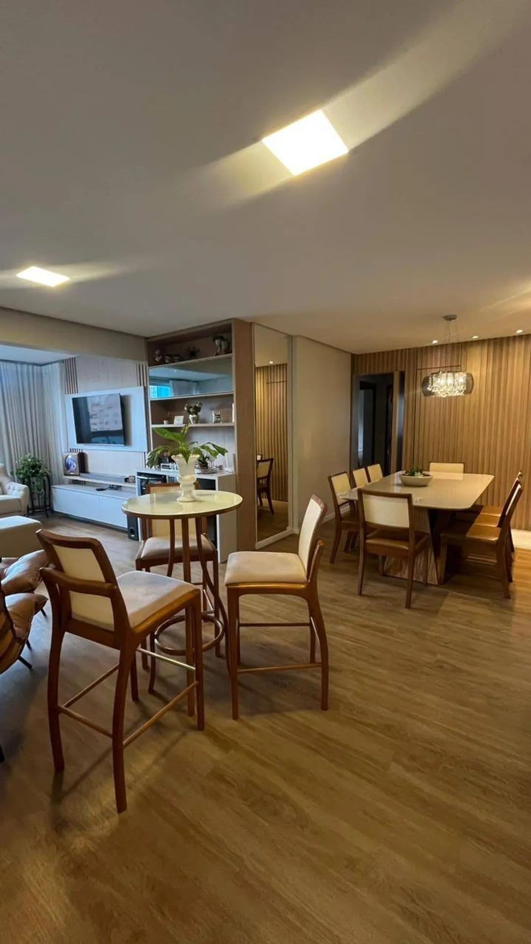 APARTAMENTO - 3 SUÍTES (2 AMERICANAS) - ÁREA 107m² - RESIDENCIAL MARINA AZUL - SETOR BUENO - GOIÂNI