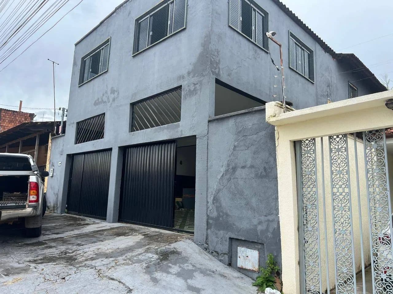 SOBRADO - 5 QUARTOS (1 SUÍTE) - ÁREA 270m² - BAIRRO SONHO VERDE - GOIÂNIA/GO
