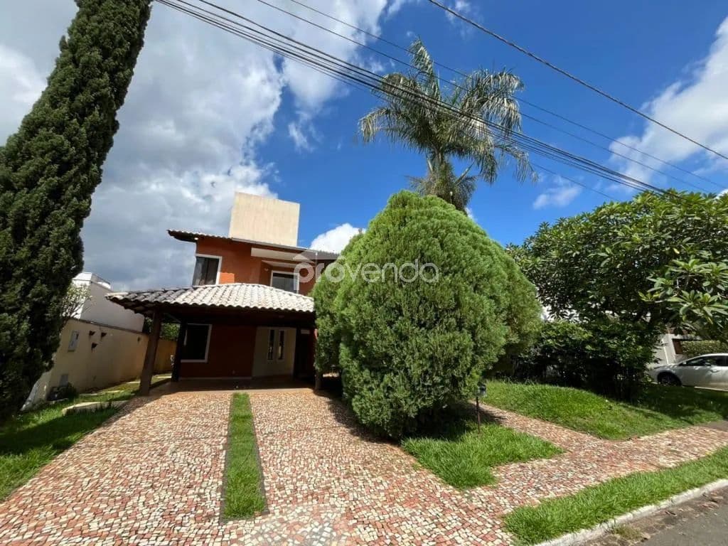 CASA 3 SUITES CONDOMINIO JARDINS MÔNACO  APARECIDA DE GOIÂNIA