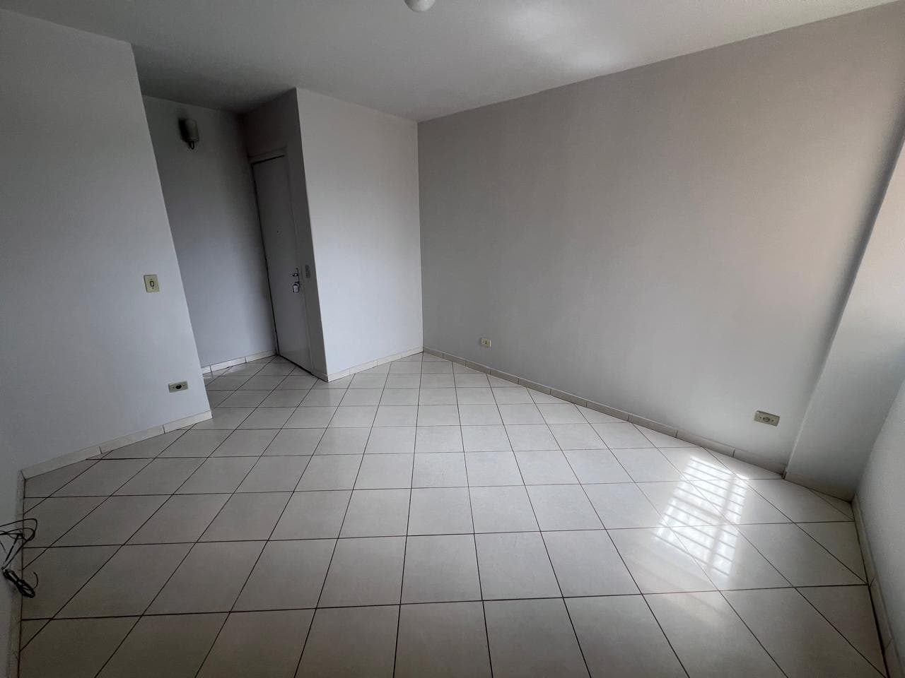 Apartamento 02 Quartos - Edificio Paranoá - Setor do Funcionario