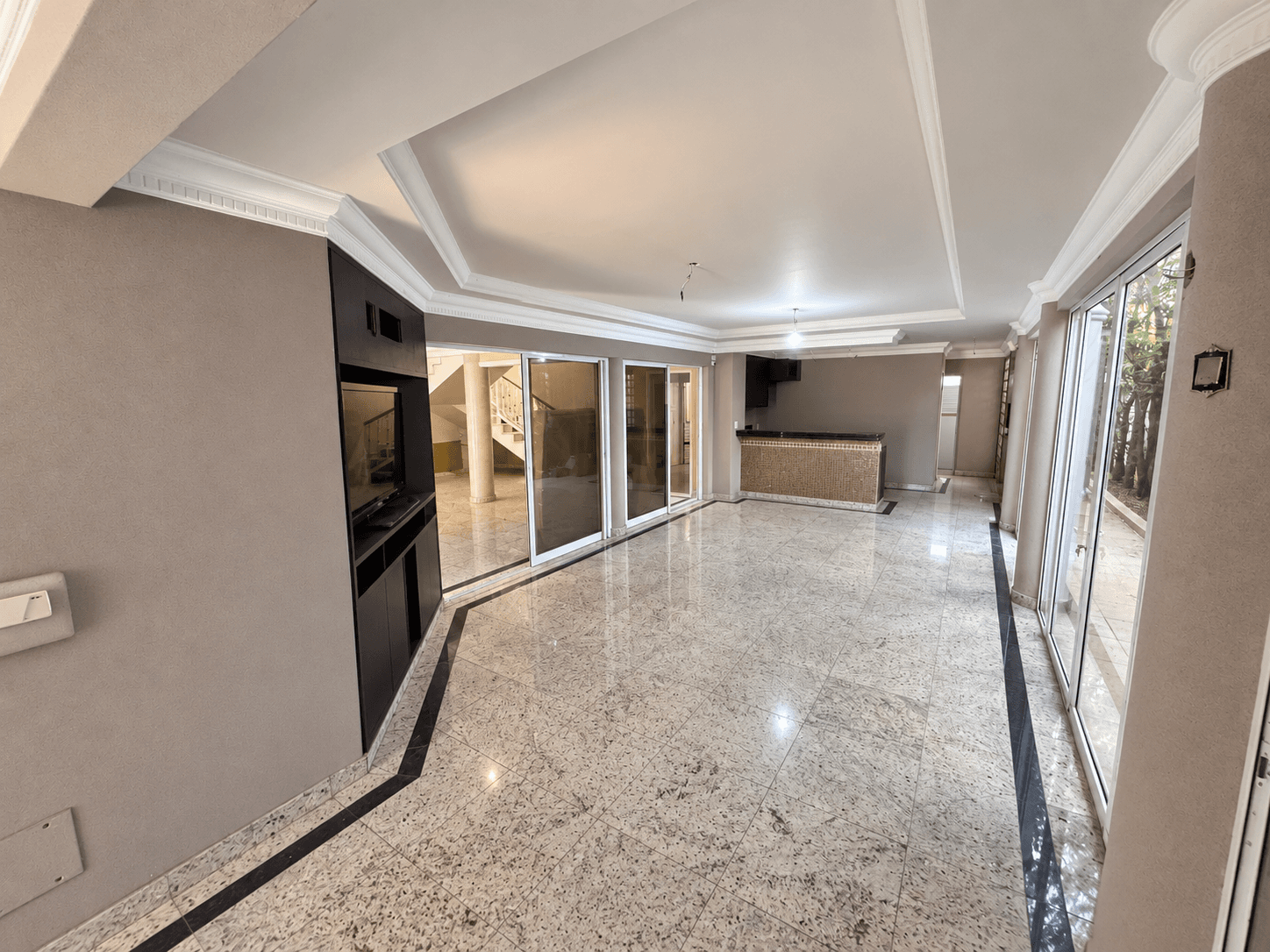 SOBRADO NO SETOR MARISTA COM 4 SUITES