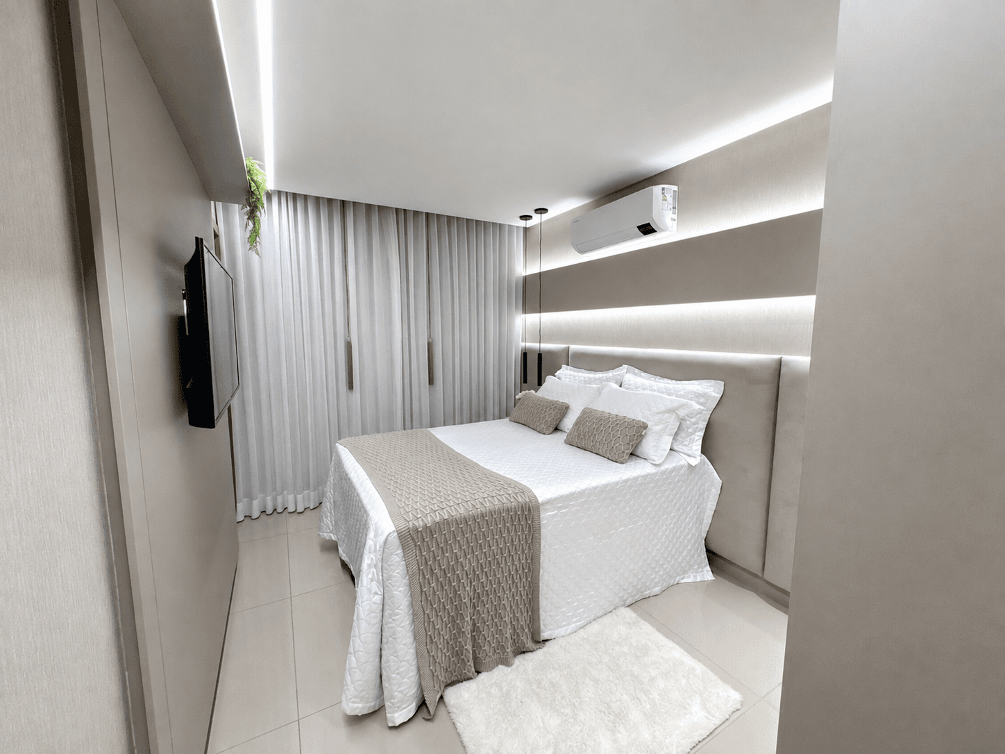 Apartamento decorado e mobiliado