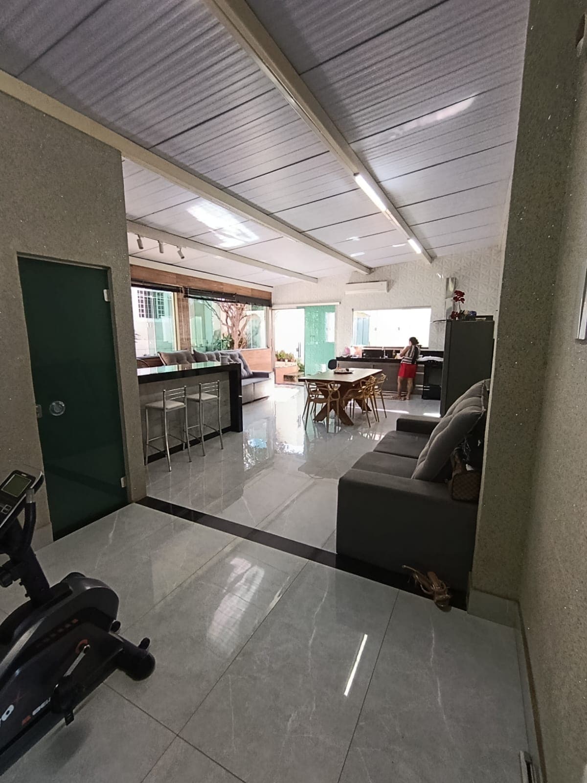 SOBRADO A VENDA NO SETOR JARDIM IPE / HUMAITÁ
