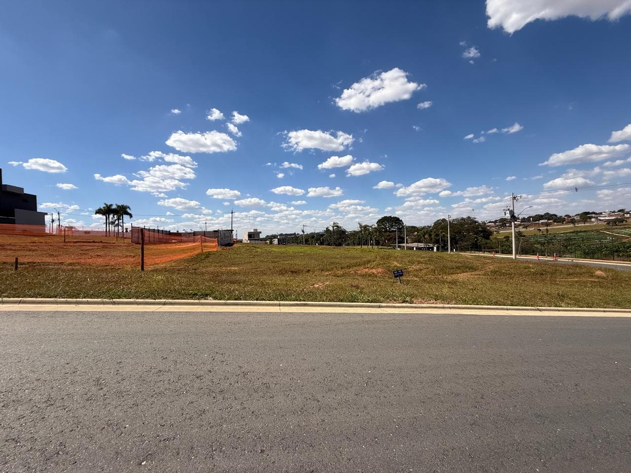LOTE JARDINS VERSALHES FGR