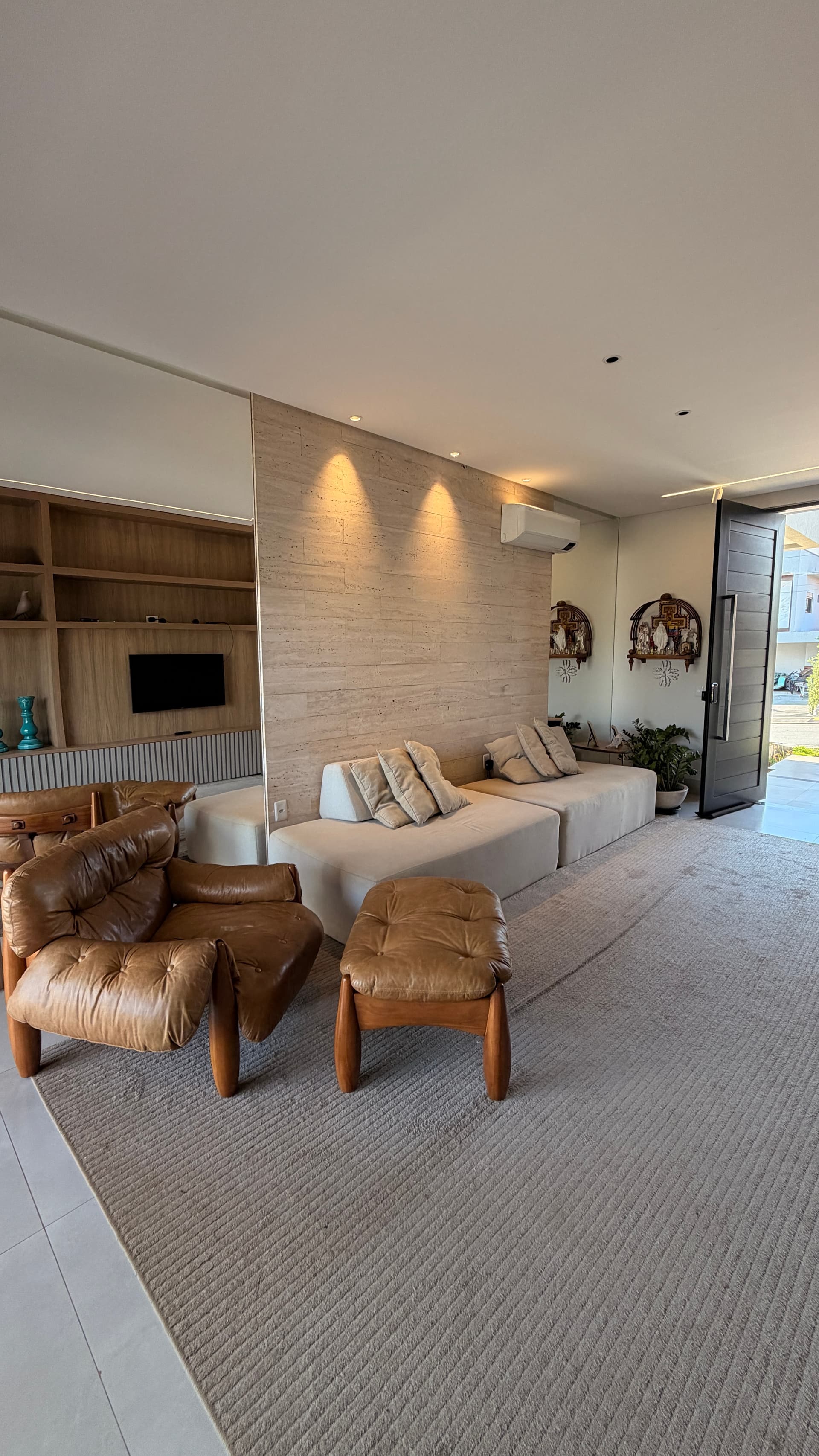Casa Térrea 3 Suítes, Mobiliada no Jardins Bolonha