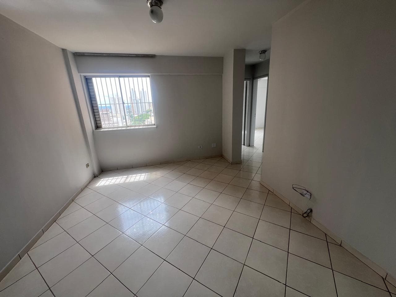 Apartamento 02 Quartos - Edificio Paranoá - Setor do Funcionario