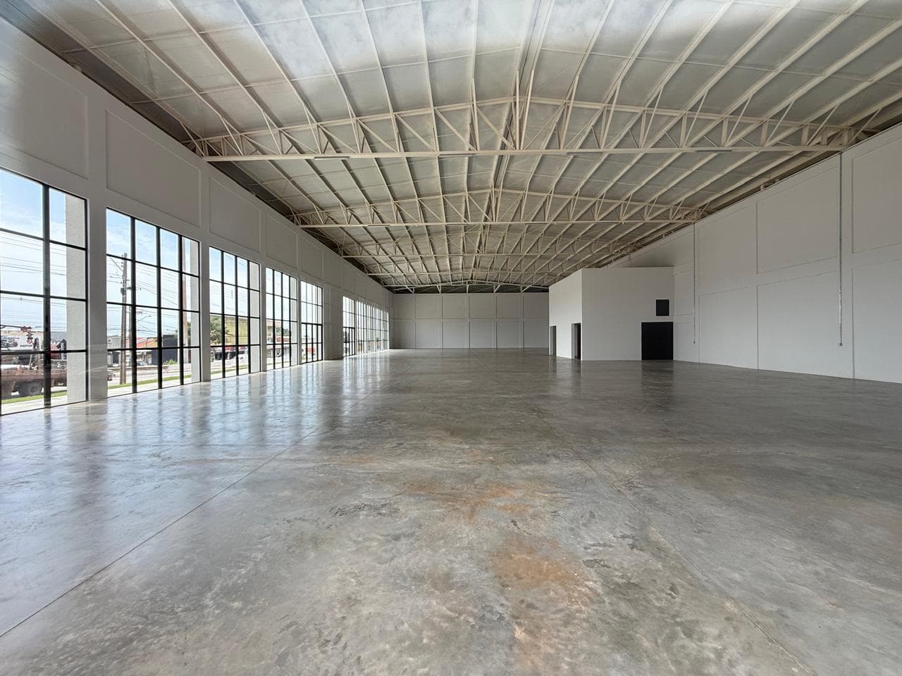 Galpão Comercial 1. 202 M² - Garavelo Residencial Park - Aparecida de Goiania
