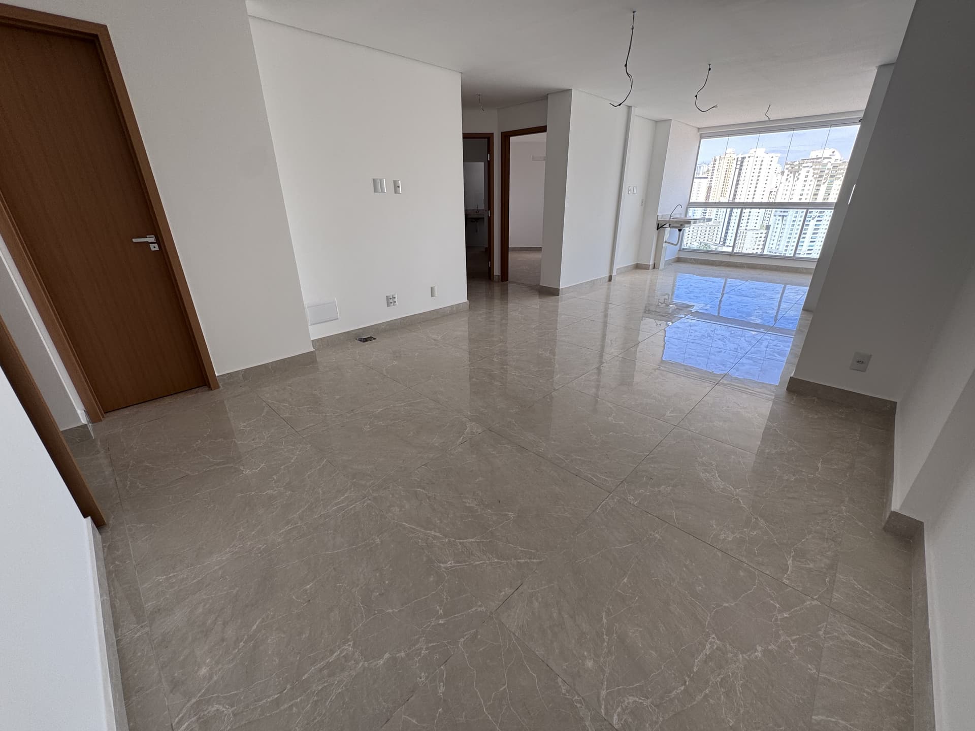 🏙️ Apartamento 3 Suítes no Applause New Home | Andar Alto | Vista Livre | Ao lado do Lago das Rosas