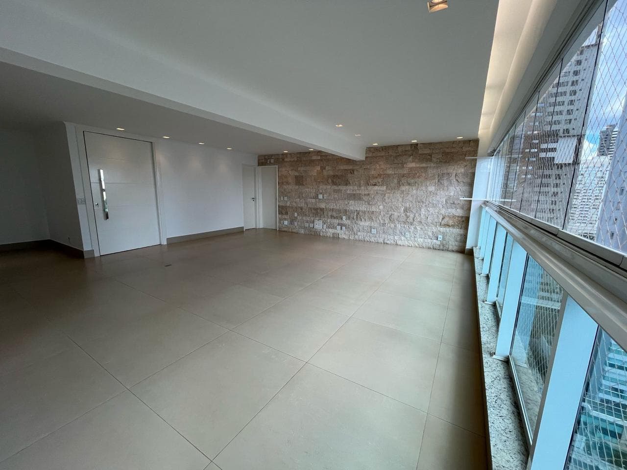 APARTAMENTO 3 SUITES ED. VARANDAS DA PRAÇA LIFE STYLE NO SETOR BUENO