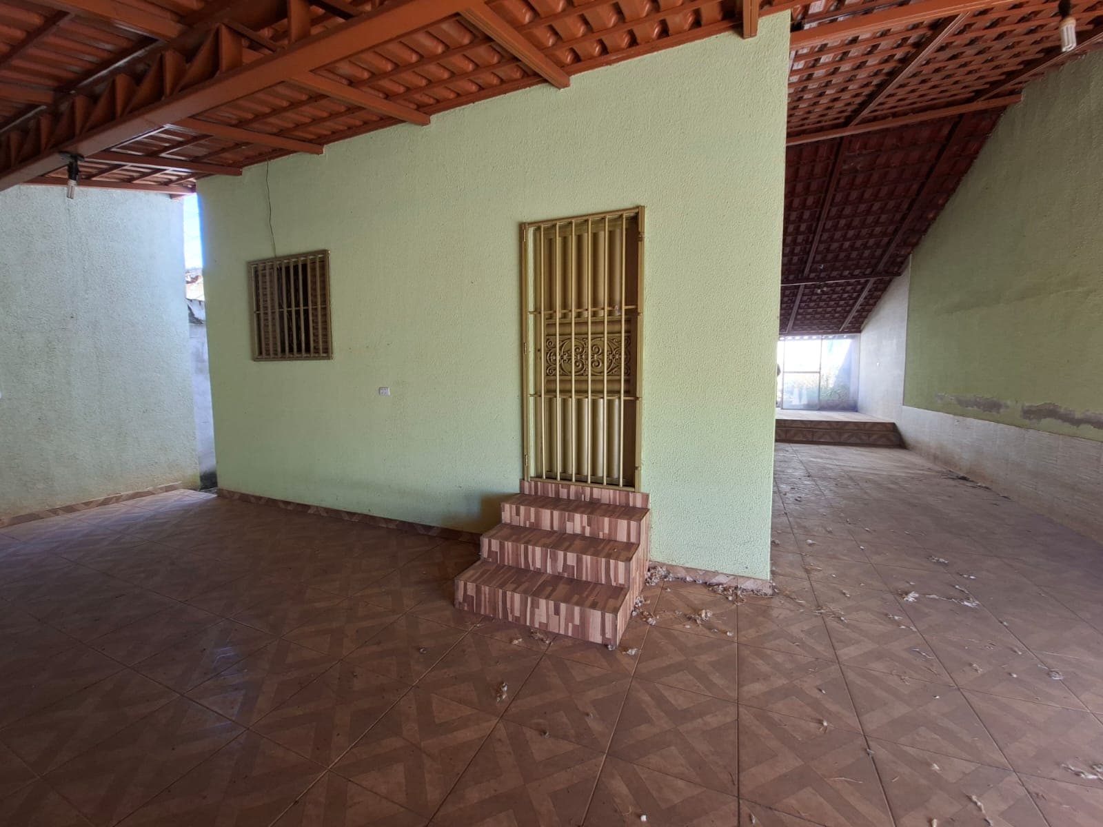 Casa 02 Quarto  - Lote 250m²  Setor Forteville - Goiania -  Go