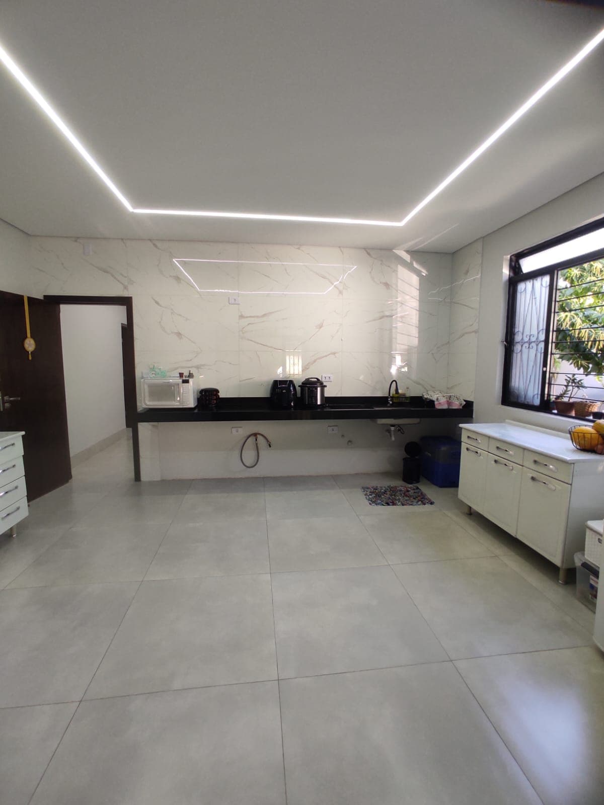 Casa 421 M² -  04 Quartos  02 Suítes -  Setor Sul
