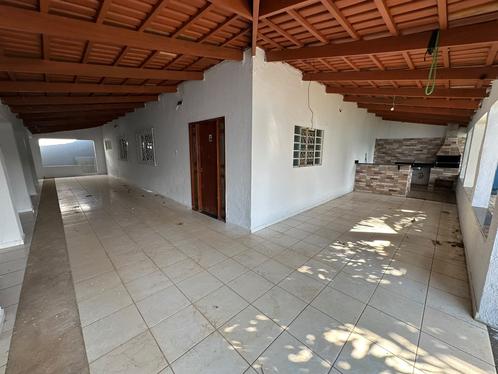 CASA 3 QUARTOS SENDO 1 SUITE NO SOLLAR SANTA RITA
