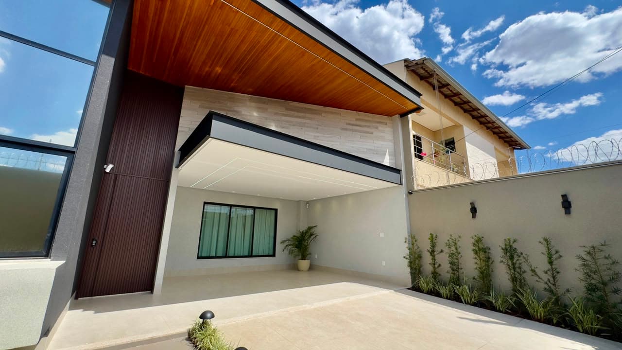 Casa Térrea Mobiliada Setor Goiânia 2
