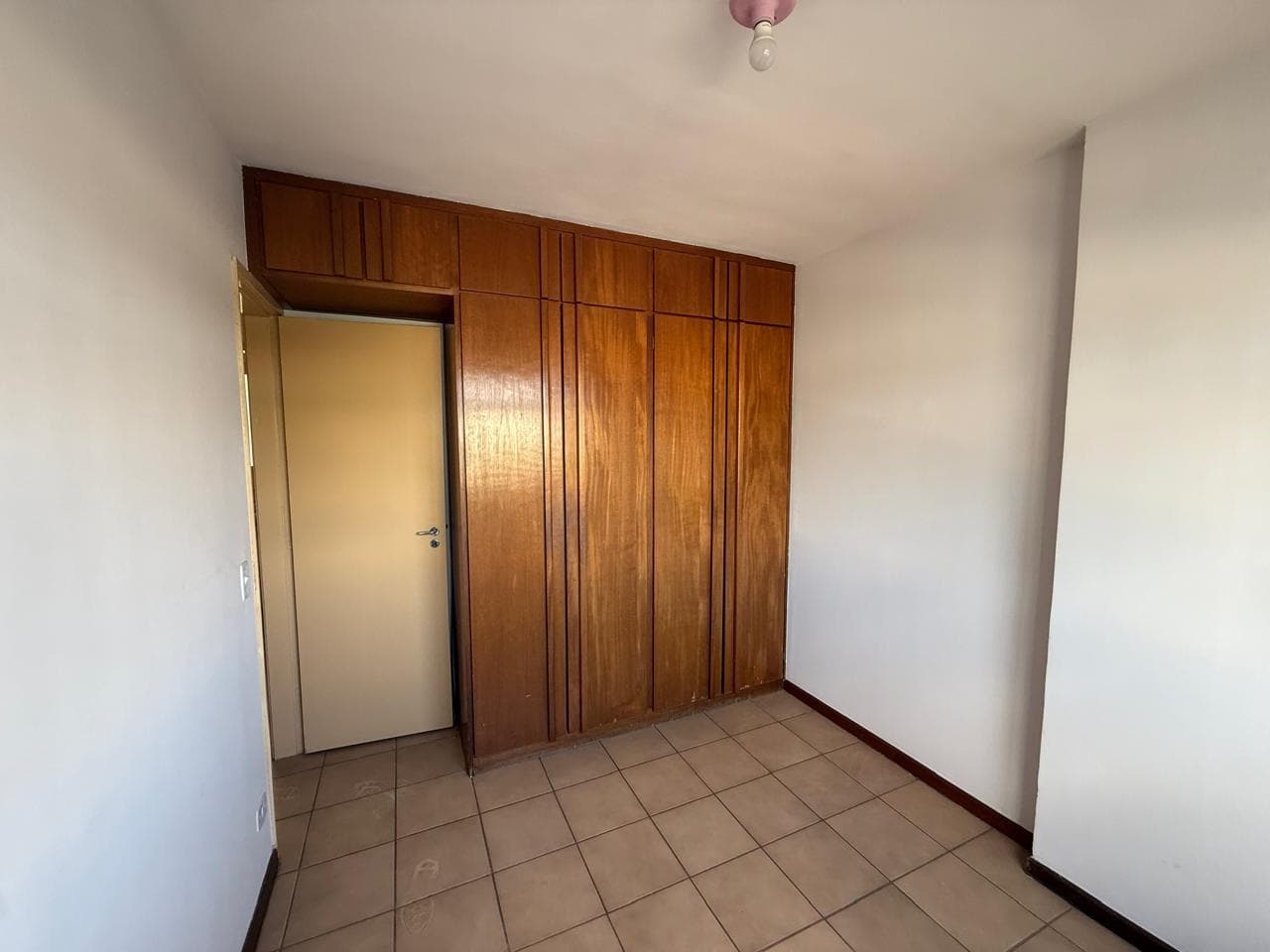 APARTAMENTO 2 QUARTOS SETOR CENTRAL