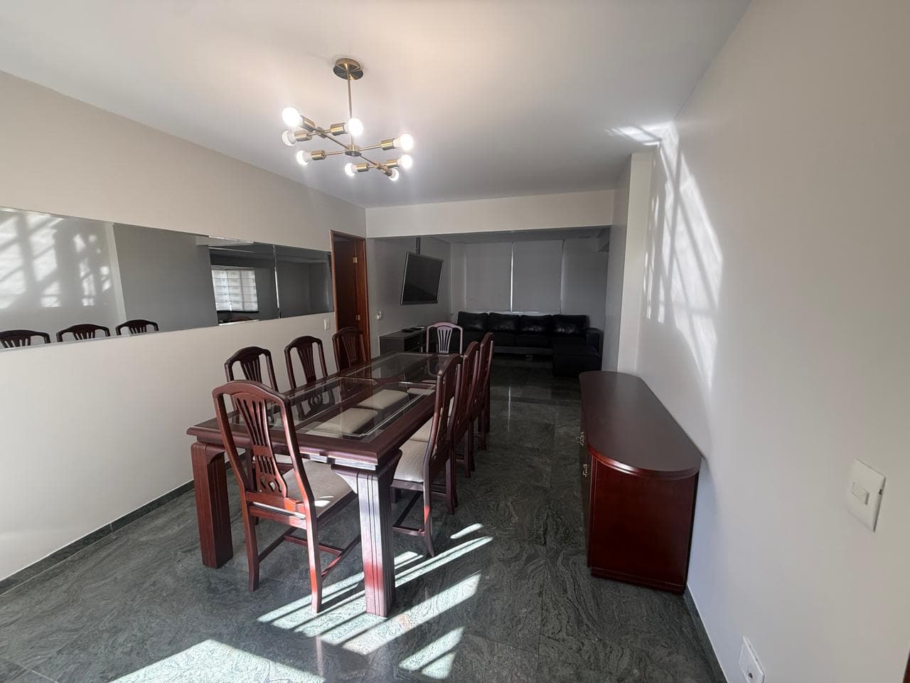 APARTAMENTO 04 SUÍTES, SETOR OESTE.