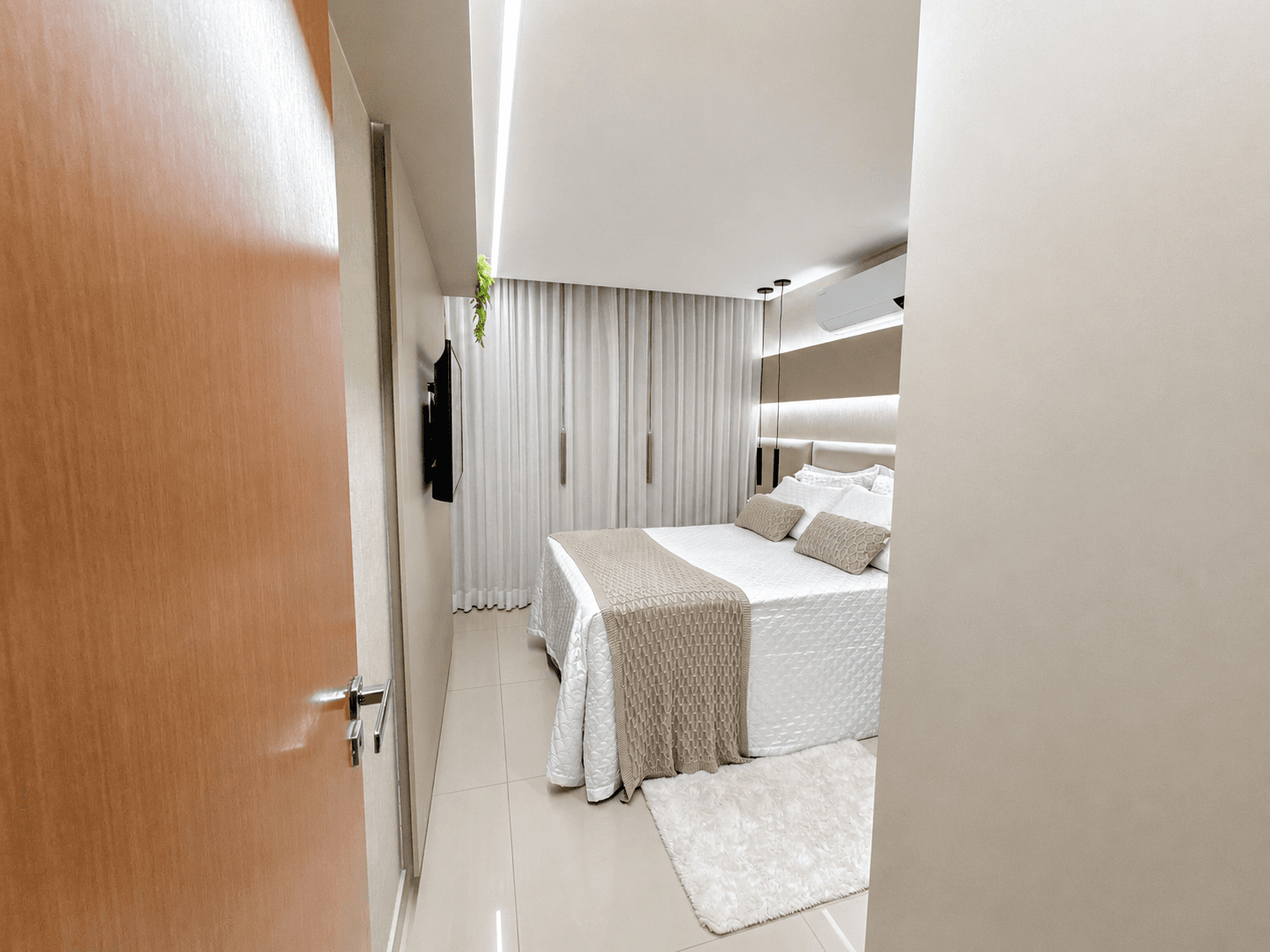 Apartamento decorado e mobiliado