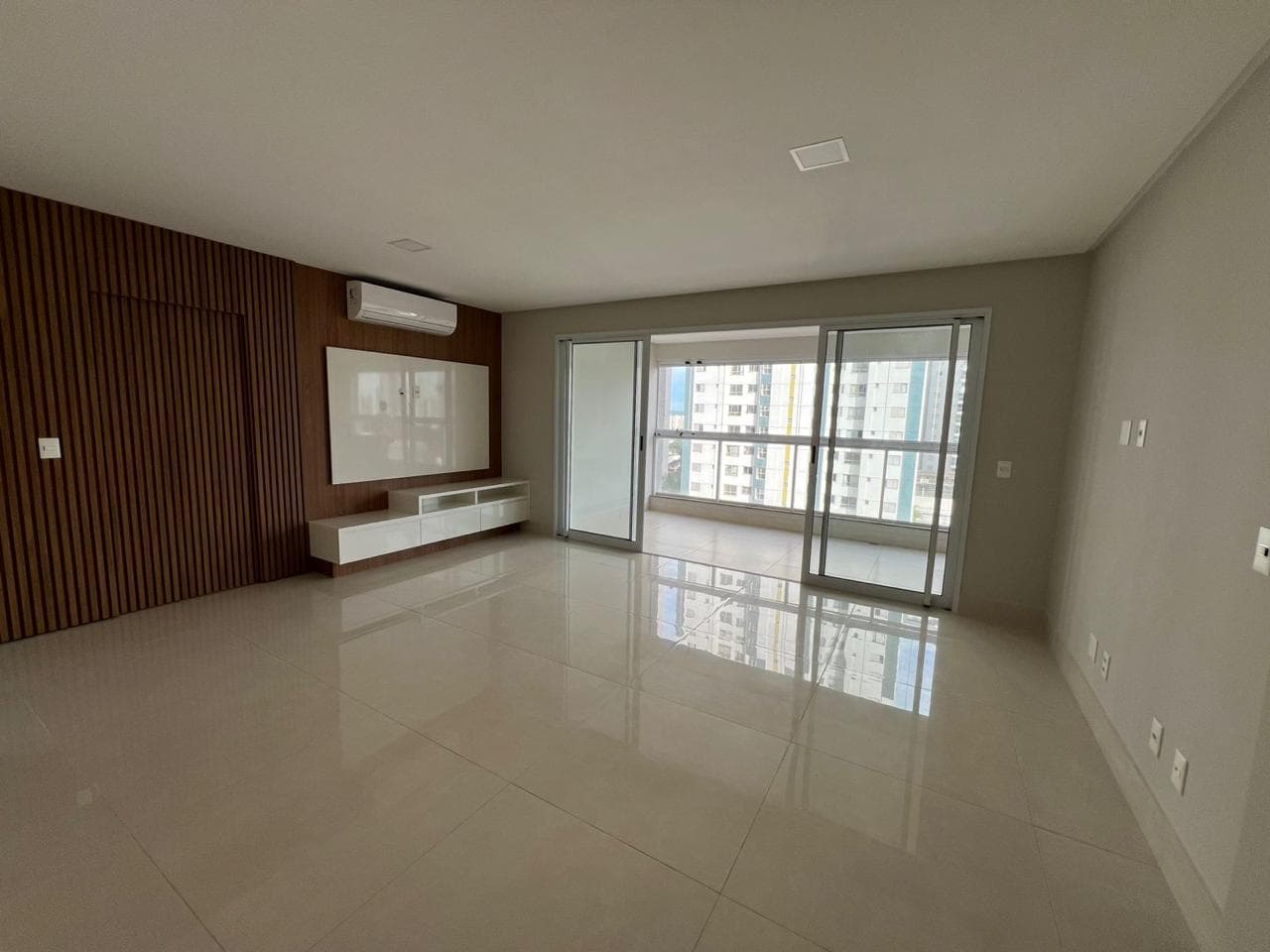 Apartamento á venda Setor Bueno 114m² - Goiânia GO