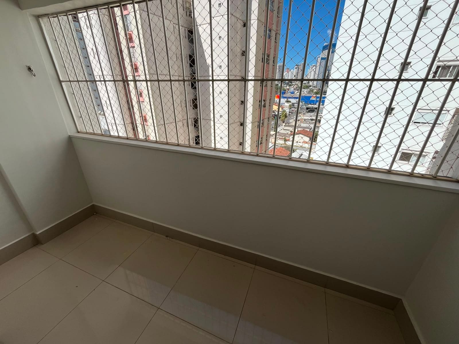 APARTAMENTO 3 QUARTOS SENDO 1 SUITE NO SETOR OESTE RES BREMEN