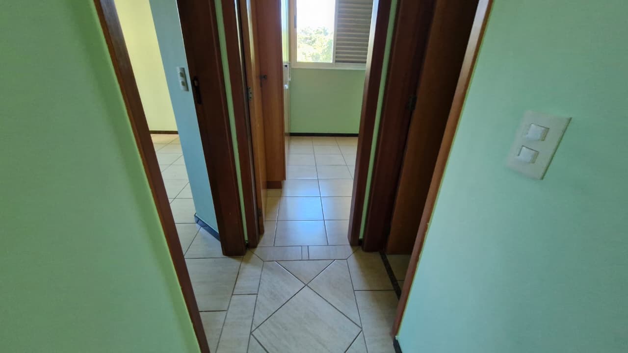 APARTAMENTO DE 02 QUARTOS, JARDIM GOIÁS.