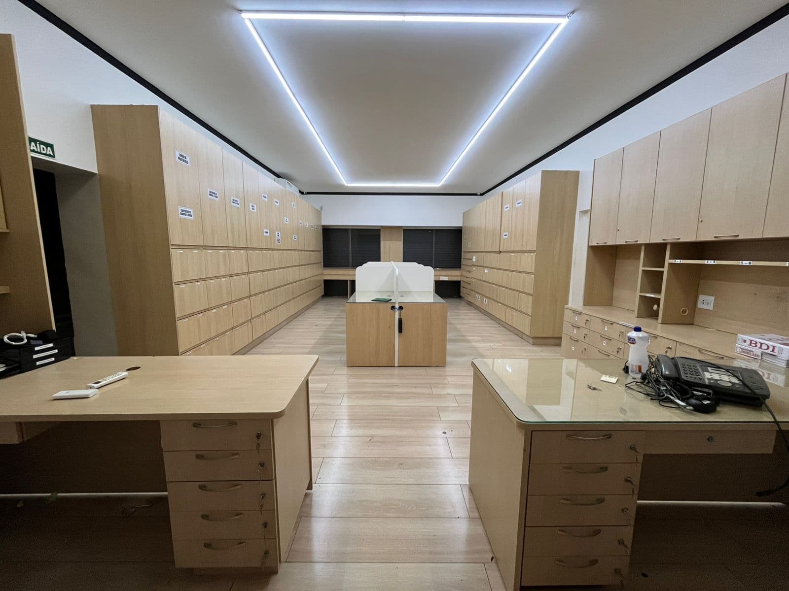 LOJA COMERCIAL DE 238M² NA AVENIDA ANHANGUERAC/ ARAGUAIA SETOR CENTRAL