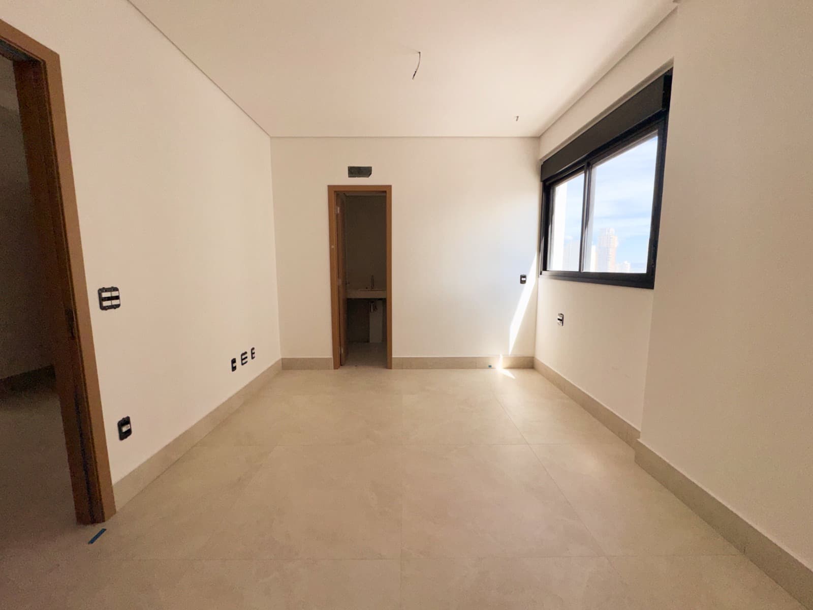 Apartamento Alto Padrão 217m² Edifício Arte Marista - Setor Marista